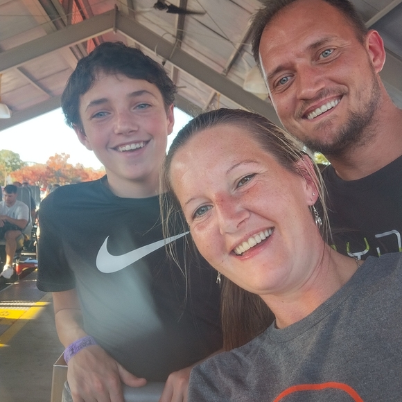 Meet your Posher, Christy - Picture 5 of 6